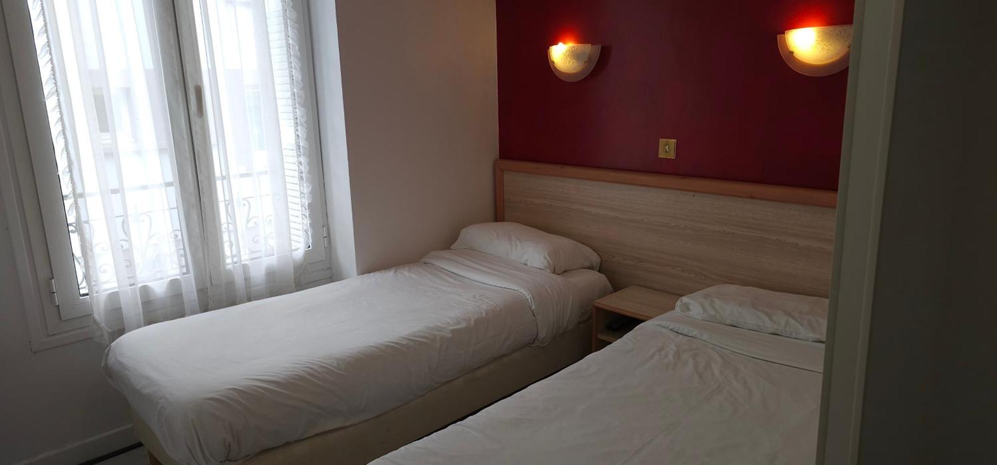 Hotel Coerona لورد المظهر الخارجي الصورة